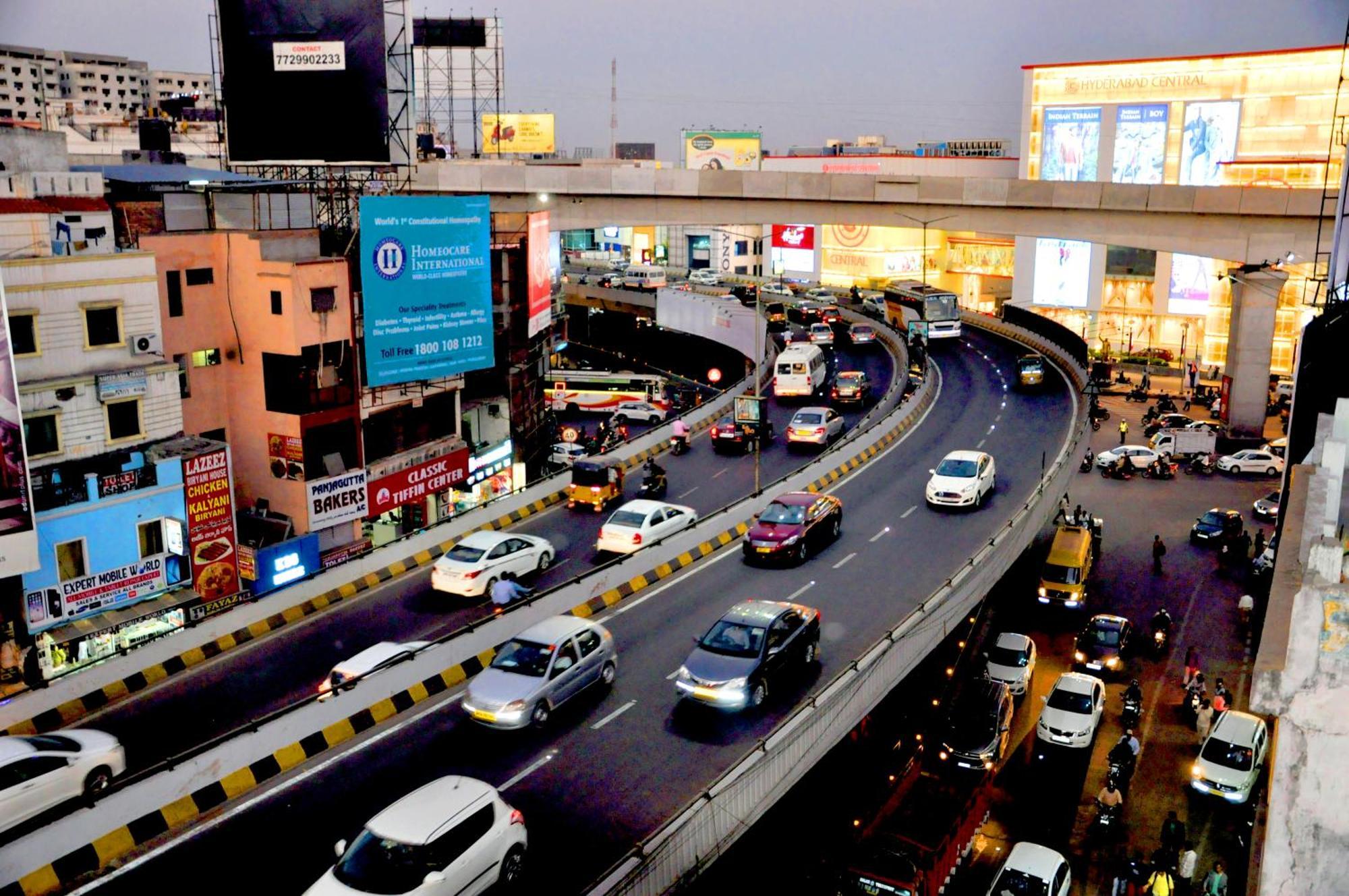 Hotel In Nova Hyderabad Exterior photo