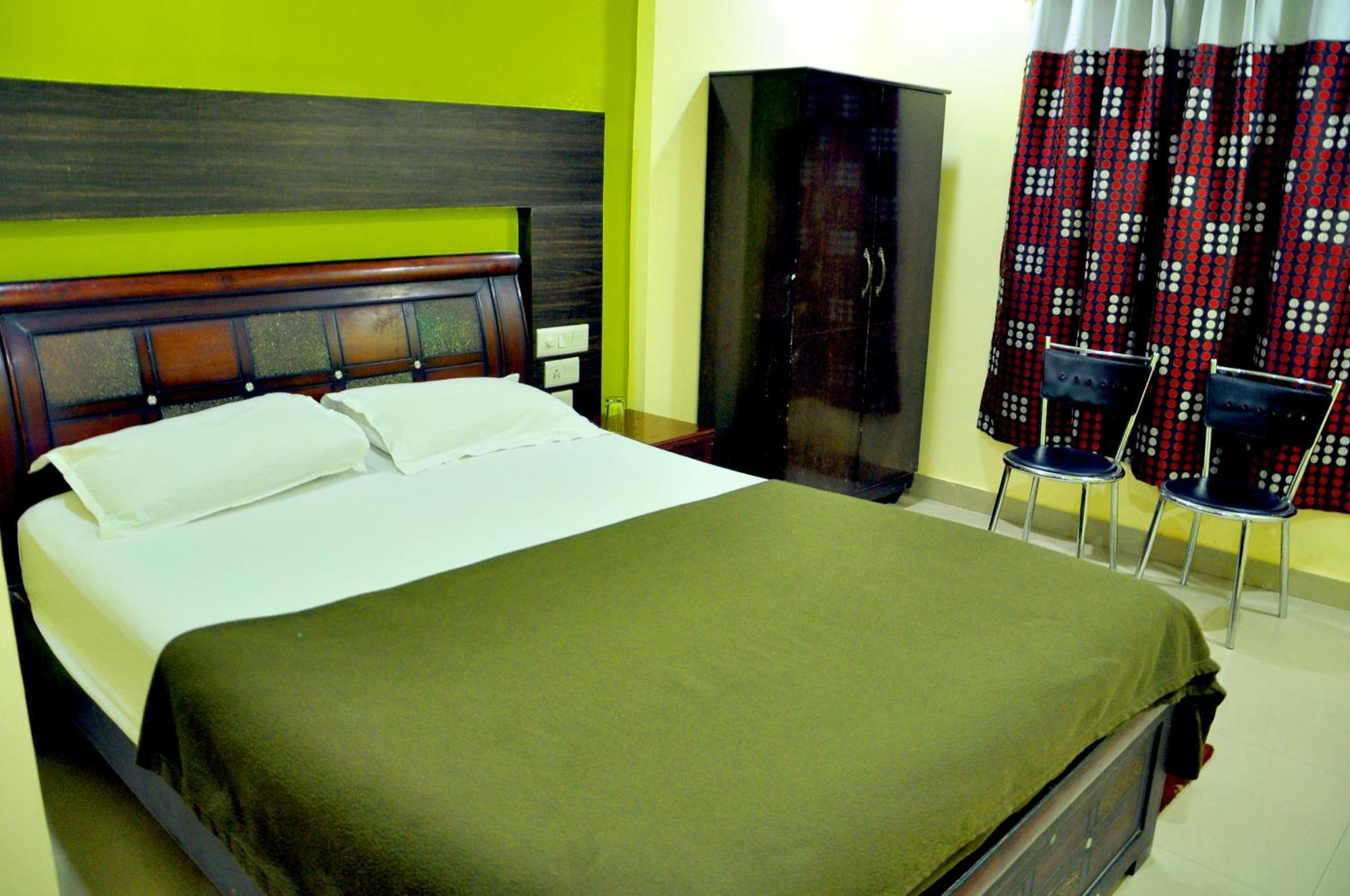 Hotel In Nova Hyderabad Exterior photo